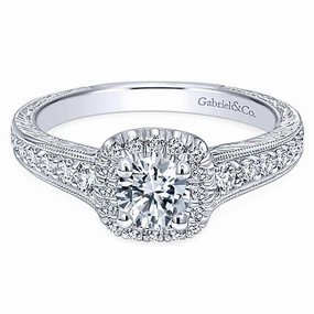 Sophisticated Gifts Stunning Style 14 Karat White Gold Engraved Halo Engagement Ring (0.83cttw)