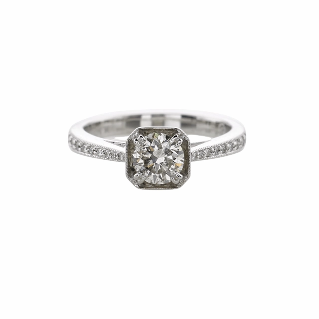 family event Romantic Layer 14 Karat White Gold Milgrain Solitaire Engagement Ring (.93cttw)