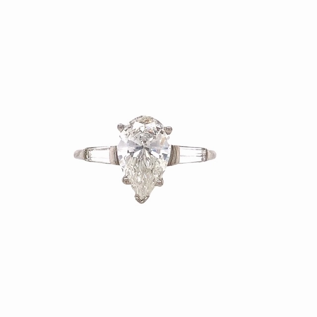 Distinctive Style 14K White Gold Semi-mount for Pear Shape Center with 2 Baguette Diamonds