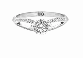 18 Karat White Gold Crisscut Round Slpit Shank Diamond Engagement Ring (.81cttw) Effortless Style
