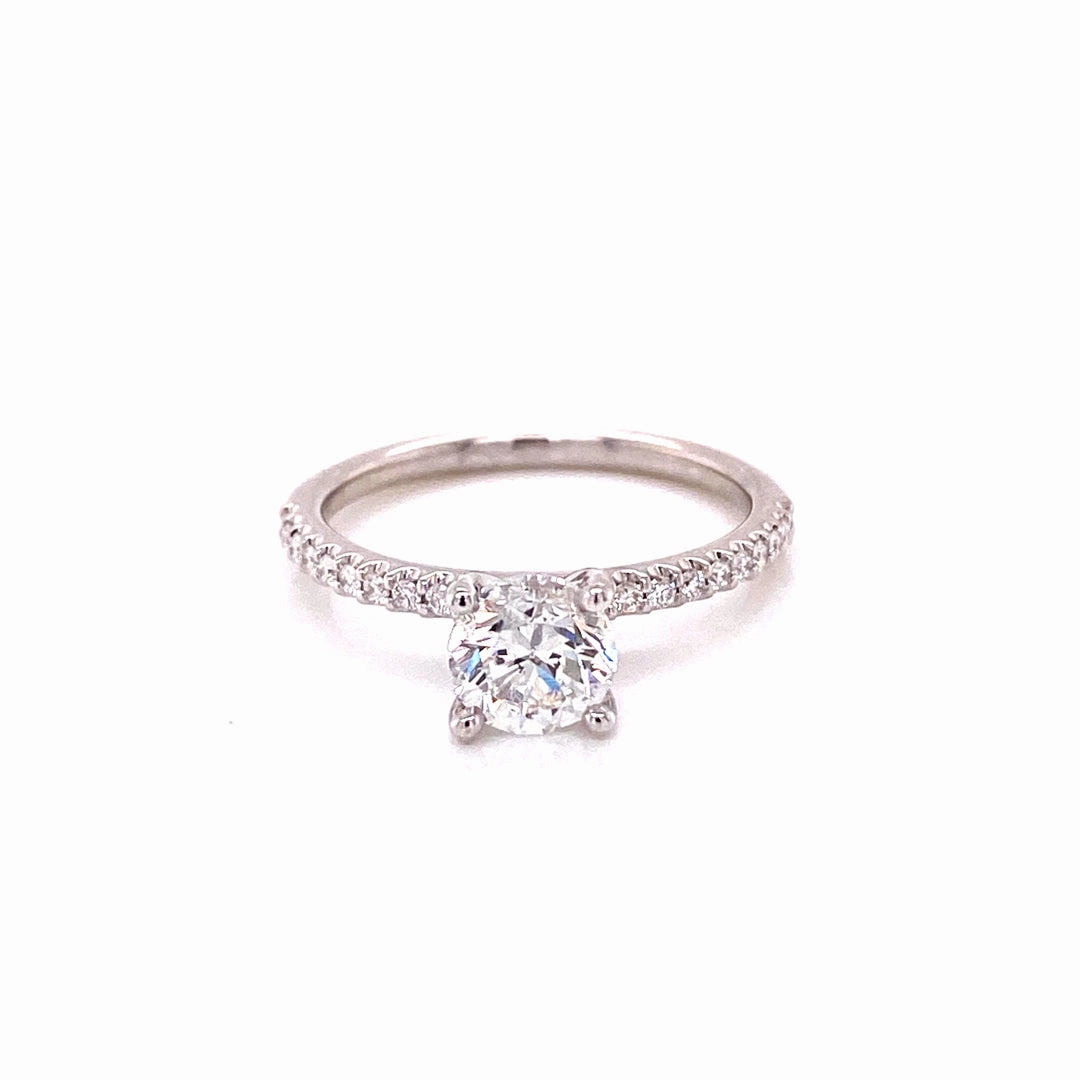 Graceful Look Statement Vibe 1.15CT TW.