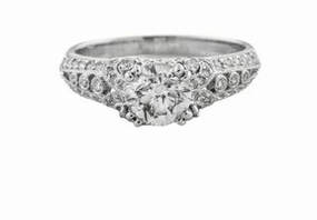 ANTIQUE STYLE RING 1.57CT TW Delicate Beauty