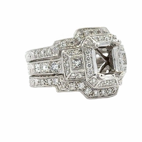 Halo Diamond Semi Mount Golden Light