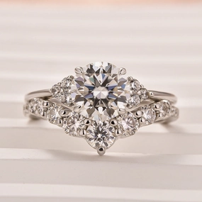 Flawless Finish Classic Moissanite 1.2 CT Round Cut Wedding Ring Set With Curved Design Wedding Band