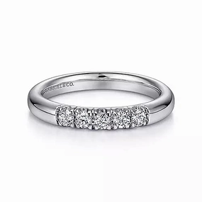 Impeccable Detail Inspired Accent 14K White Gold 5 Stone French Pave Diamond Wedding Band