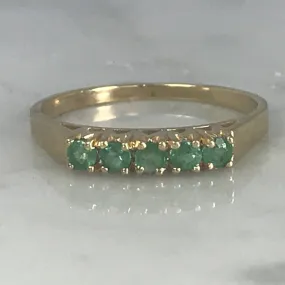 Superior Design Dressing Up Emerald Wedding Band or Stacking Ring in 14K Yellow Gold. Estate Jewelry. May Birthstone.