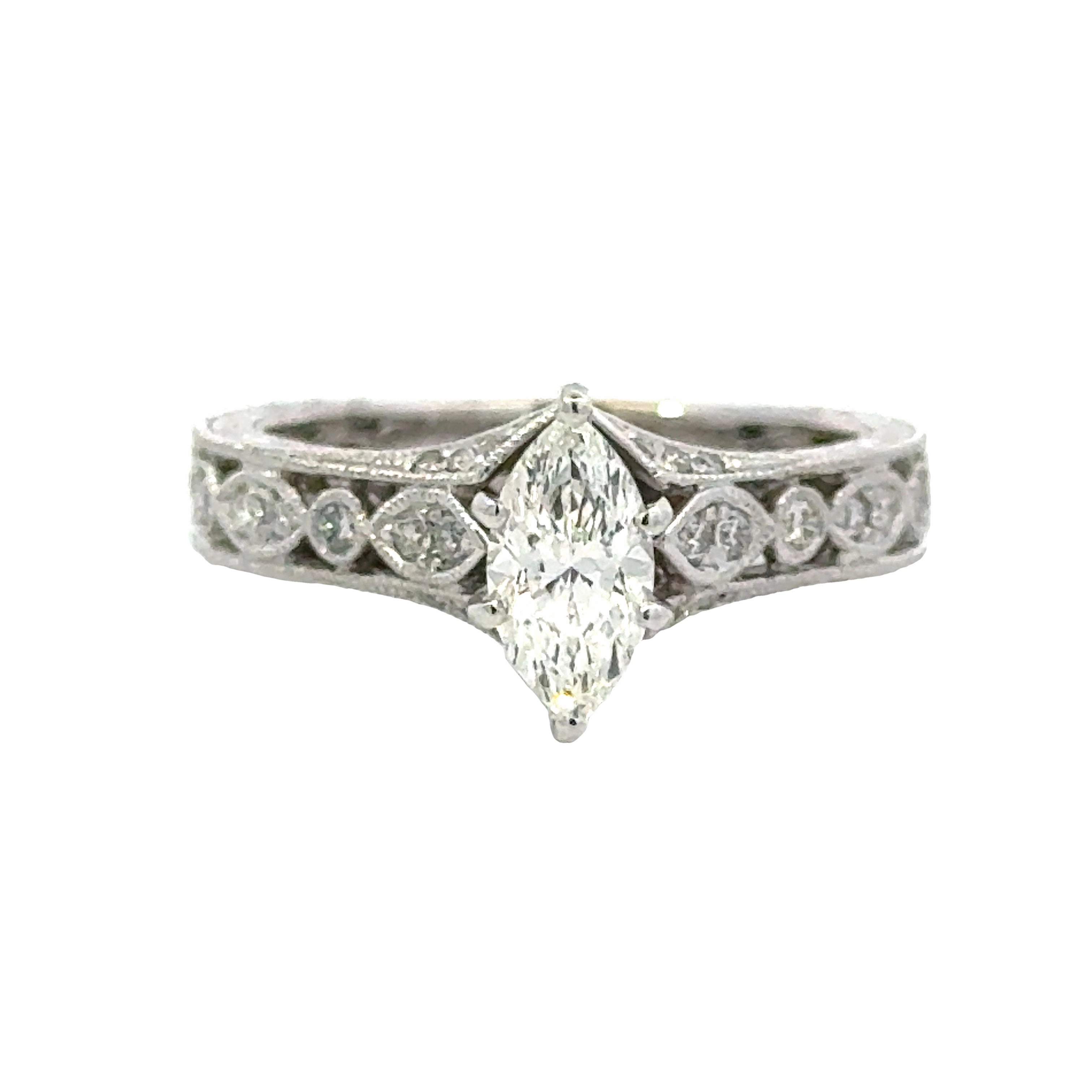 Smart Finish 14 Karat White Gold Solitaire Filigree Antique Engagement Ring (.86cttw)