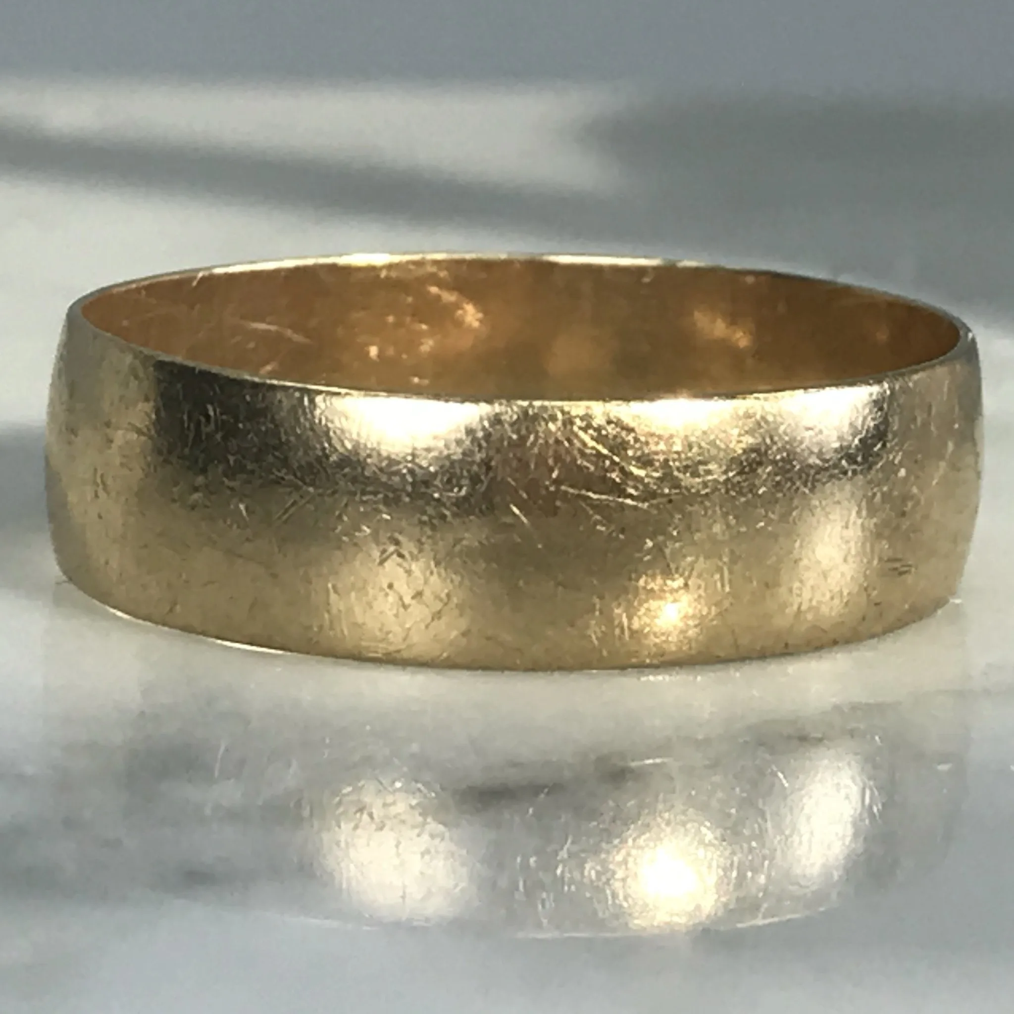 Vintage Mens Gold Wedding Band. Thumb Ring. Stacking Band. Estate Jewelry. Size 10. 1930s Unique Accent Opaque Surface