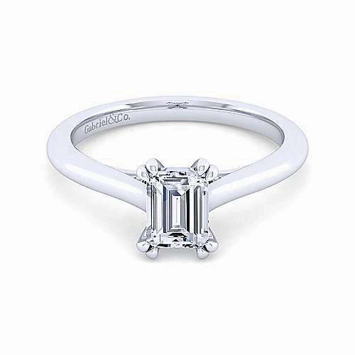 EMERALD SHAPED SOLITAIRE SEMI-MOUNT Romantic Spark