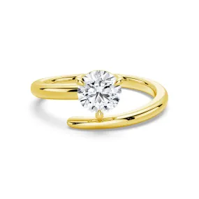 Fashionable Product Refined Classic Round Cut Lab Grown Diamond Promise Ring