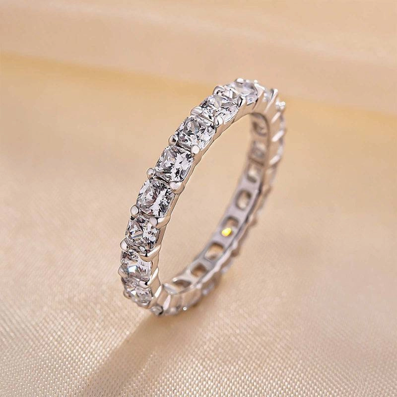 Glam Focus Louily Stunning Cushion Cut Women's Wedding Band In Sterling Silver