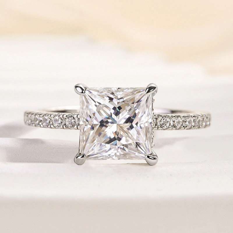 Louily Moissanite 2.0 Carat Square Princess Cut Engagement Ring Lively Accent Lush Touch