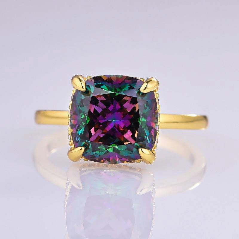 Alluring Shine Louily Noble 3.5 Carat Cushion Cut Alexandrite Engagement Ring for Women In Sterling Silver