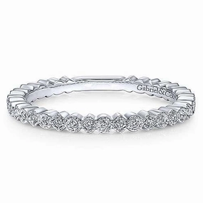 Diamond Wedding Band - 0.14tw Vibrant Edge