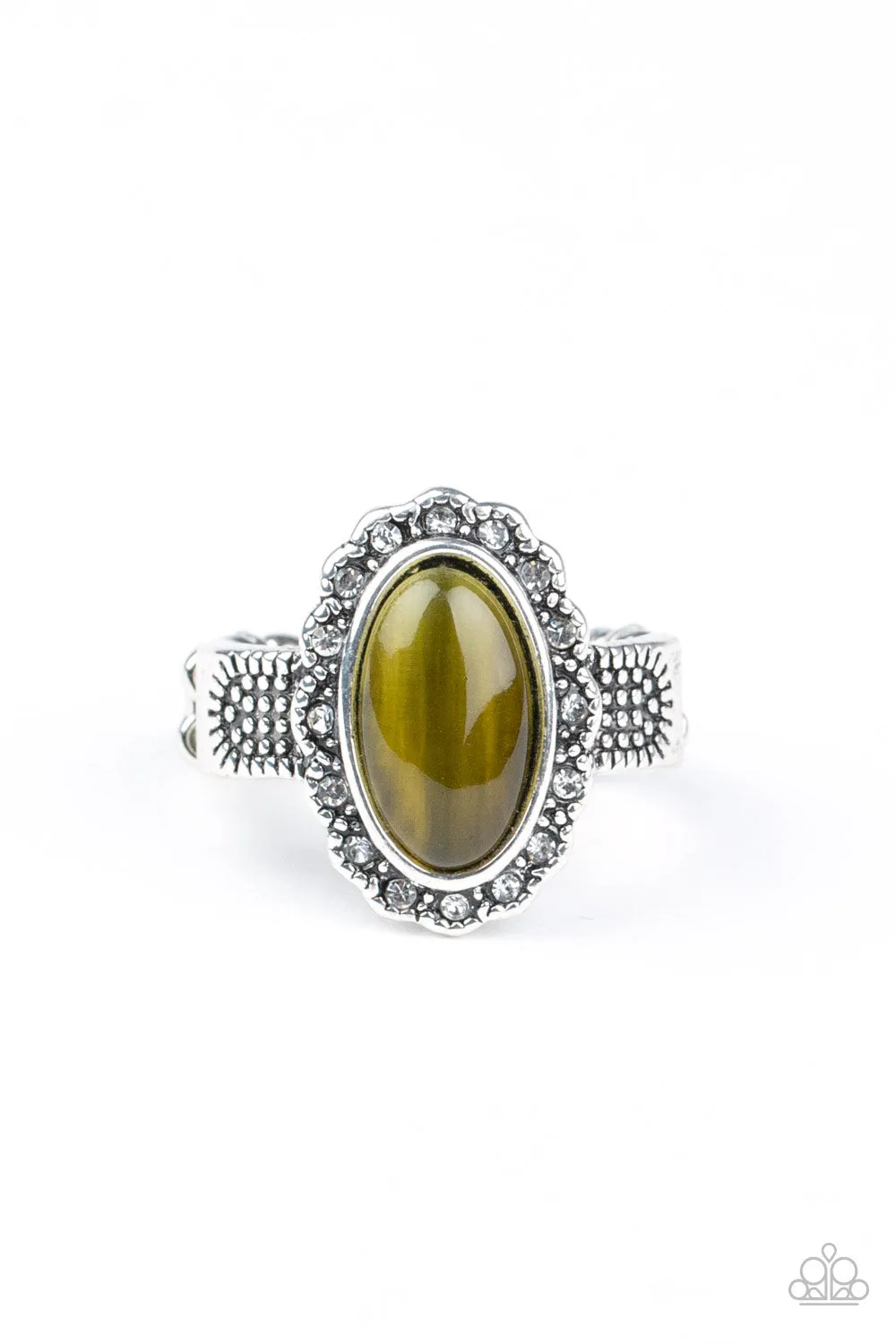 Sophisticated Design Paparazzi Accessories ? Fabulously Flawless - Green Ring?Flat Rate Ship $4.50?