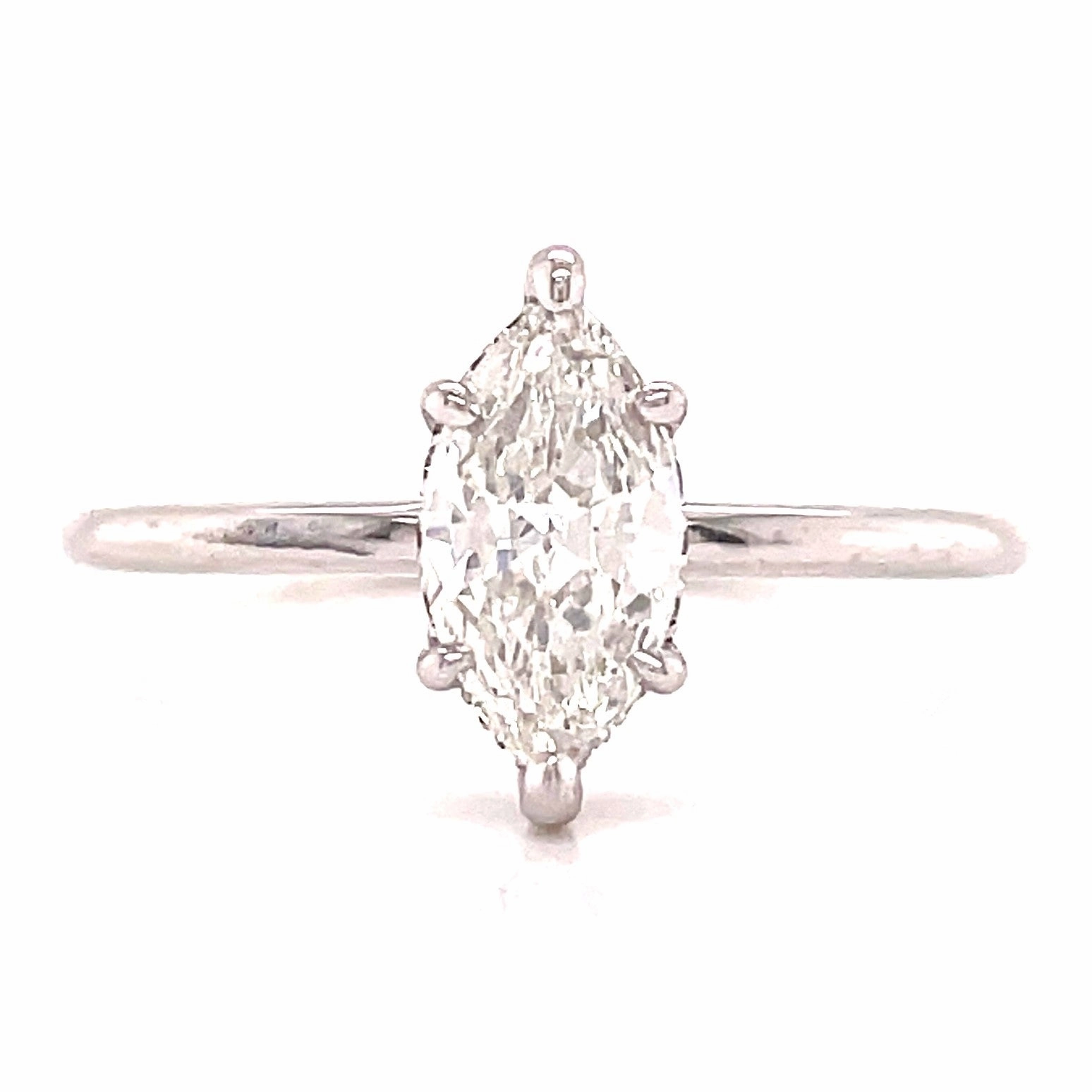 Highlight Feature MARQUISE SOLITAIRE RING