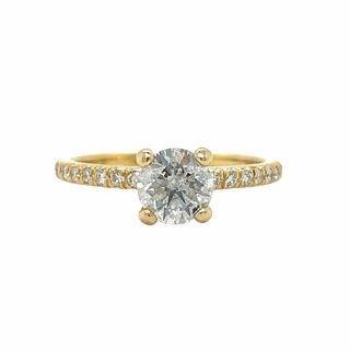 Everyday Glam 18 Karat Yellow Gold Straight Engagement Ring (1.08cttw)