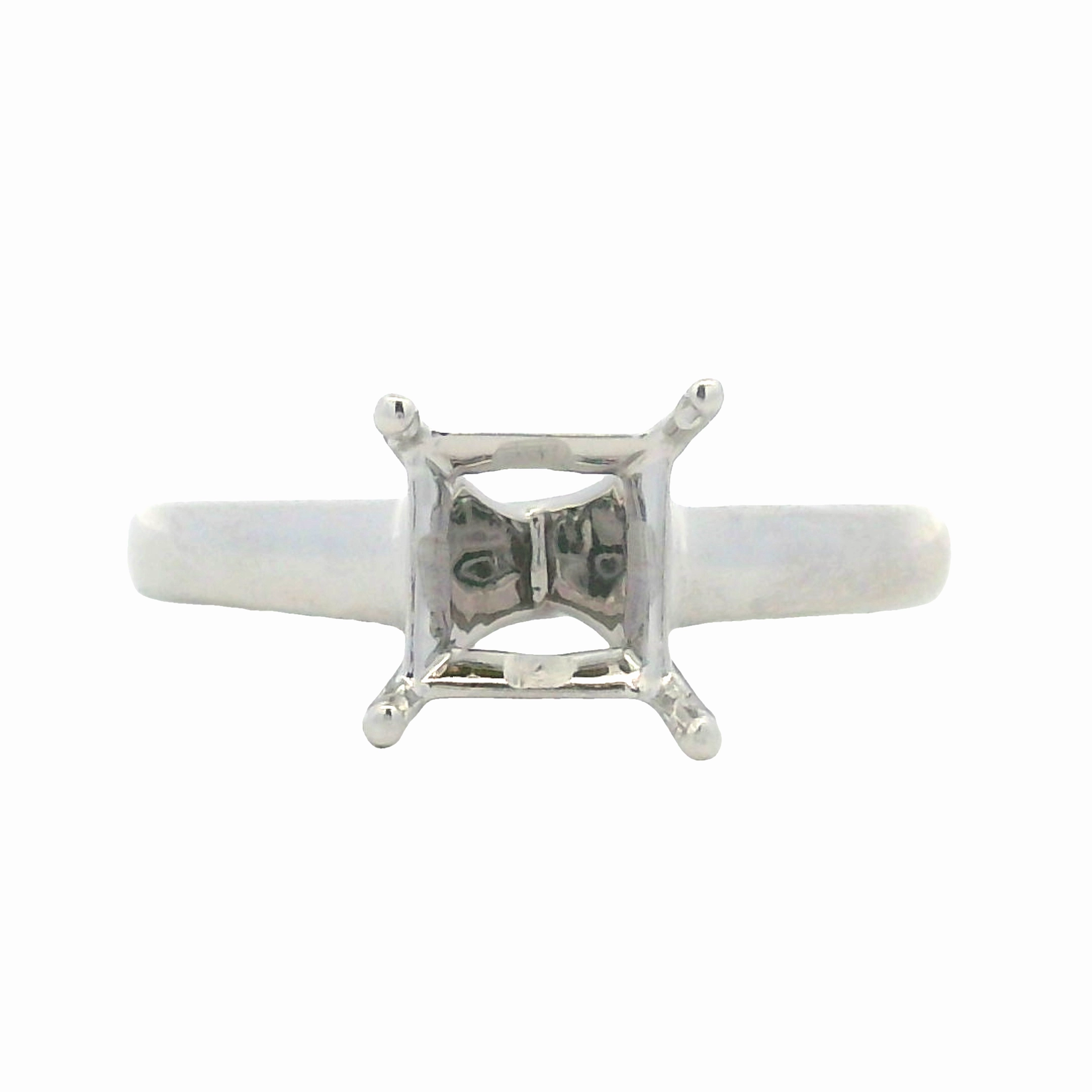 Stylish Layer 14 Karat White Gold Solitaire Square Shape Semi-Mount