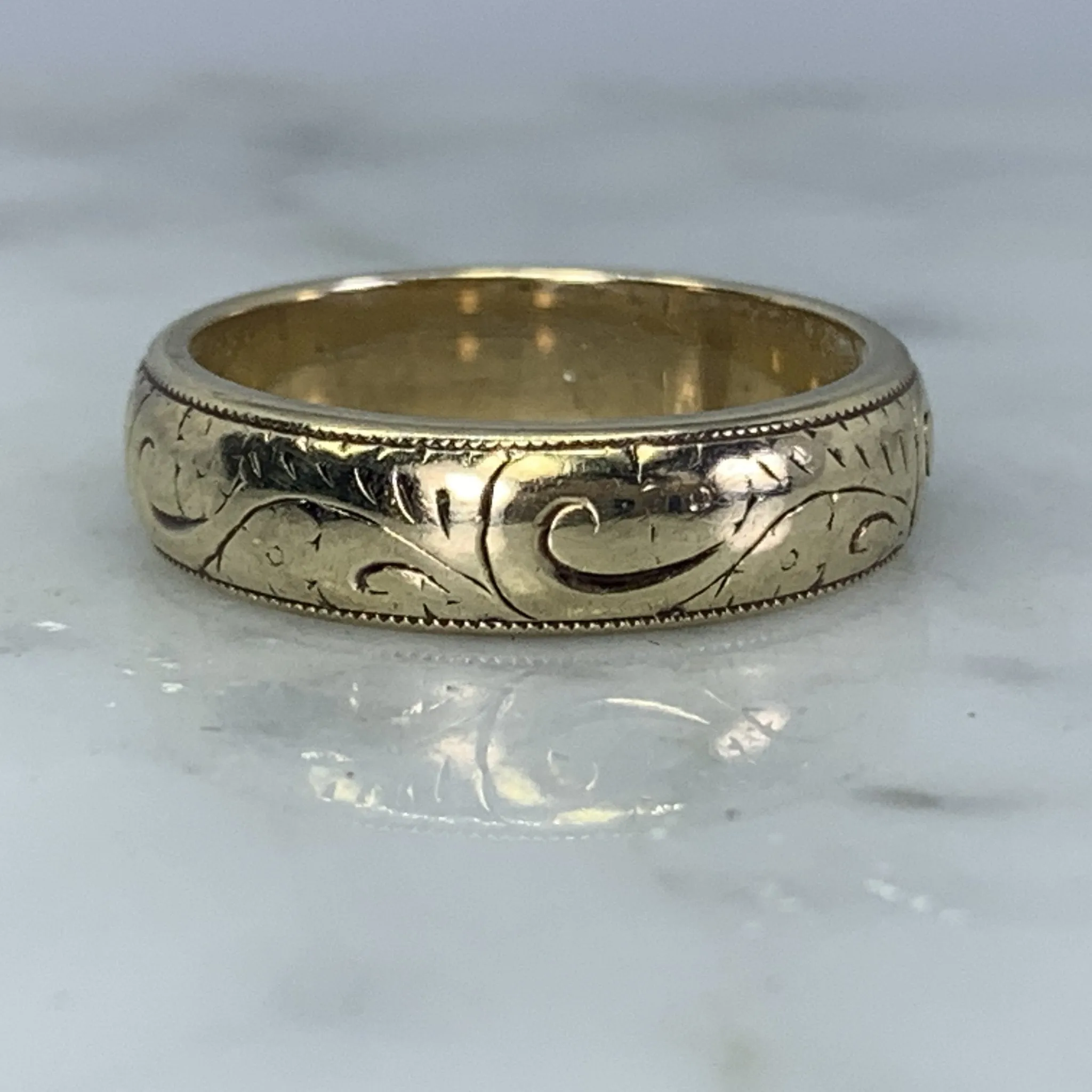1970s Etched Gold Wedding Band or Stacking Ring in Yellow Gold. Estate Jewelry. Affordable Vintage. Stock Item