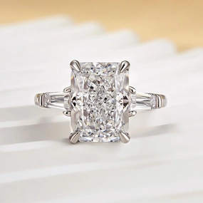 Louily Sparkle Radiant Cut Three Stone Engagement Ring Vibrant Detail