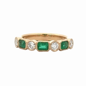 Creative Edge Stylish Sparkle 14ky Emerald and Diamond Anniversary Band
