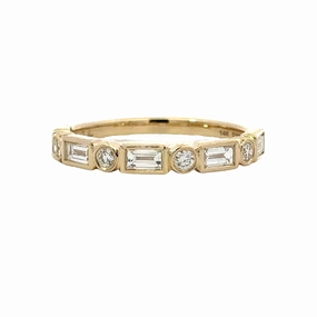 Baguette and Round Diamond Band Photo Look