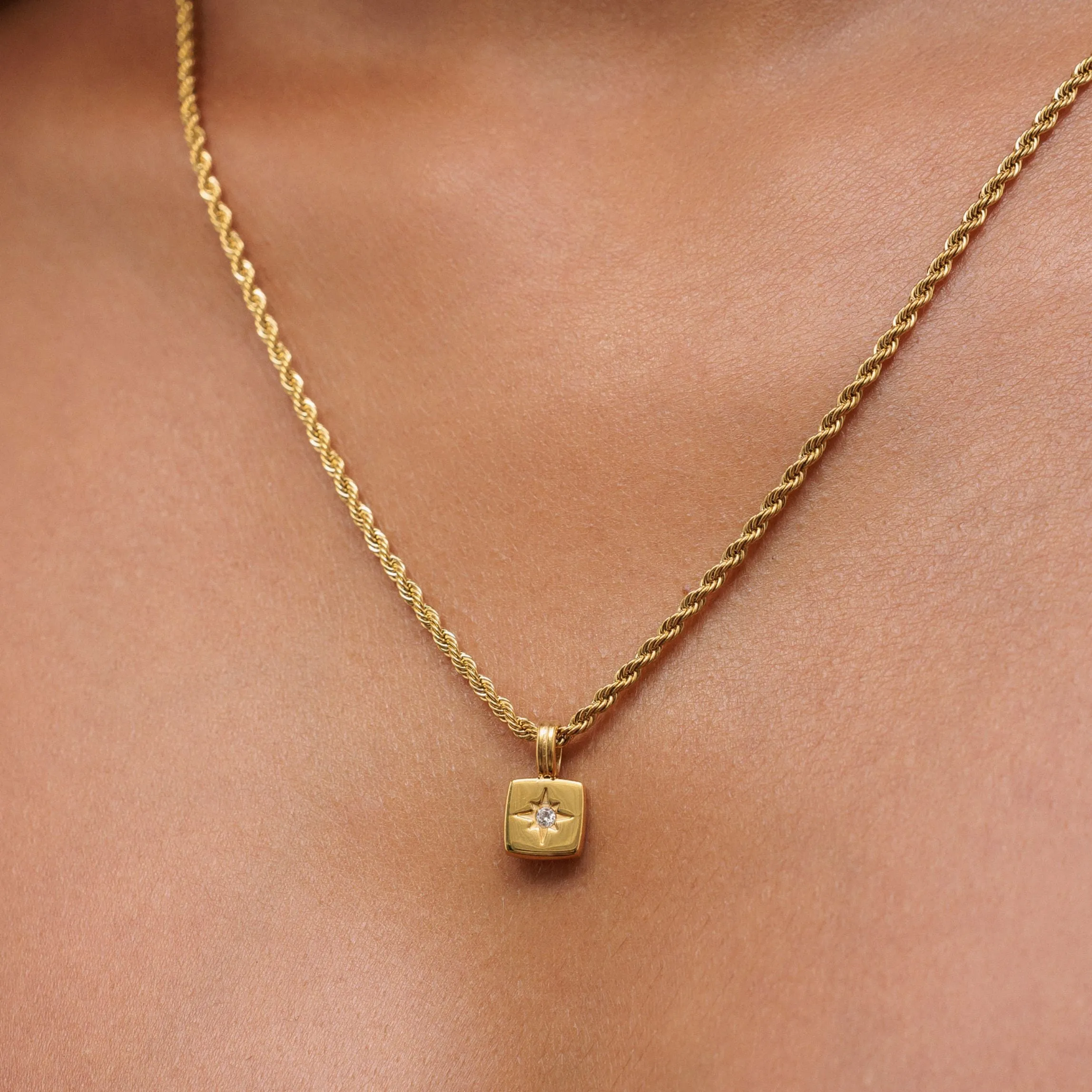 Noosa Necklace Business Meeting Jewelry Layered Detail