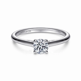 OVAL SOLITAIRE SEMI-MOUNT Evening Appeal