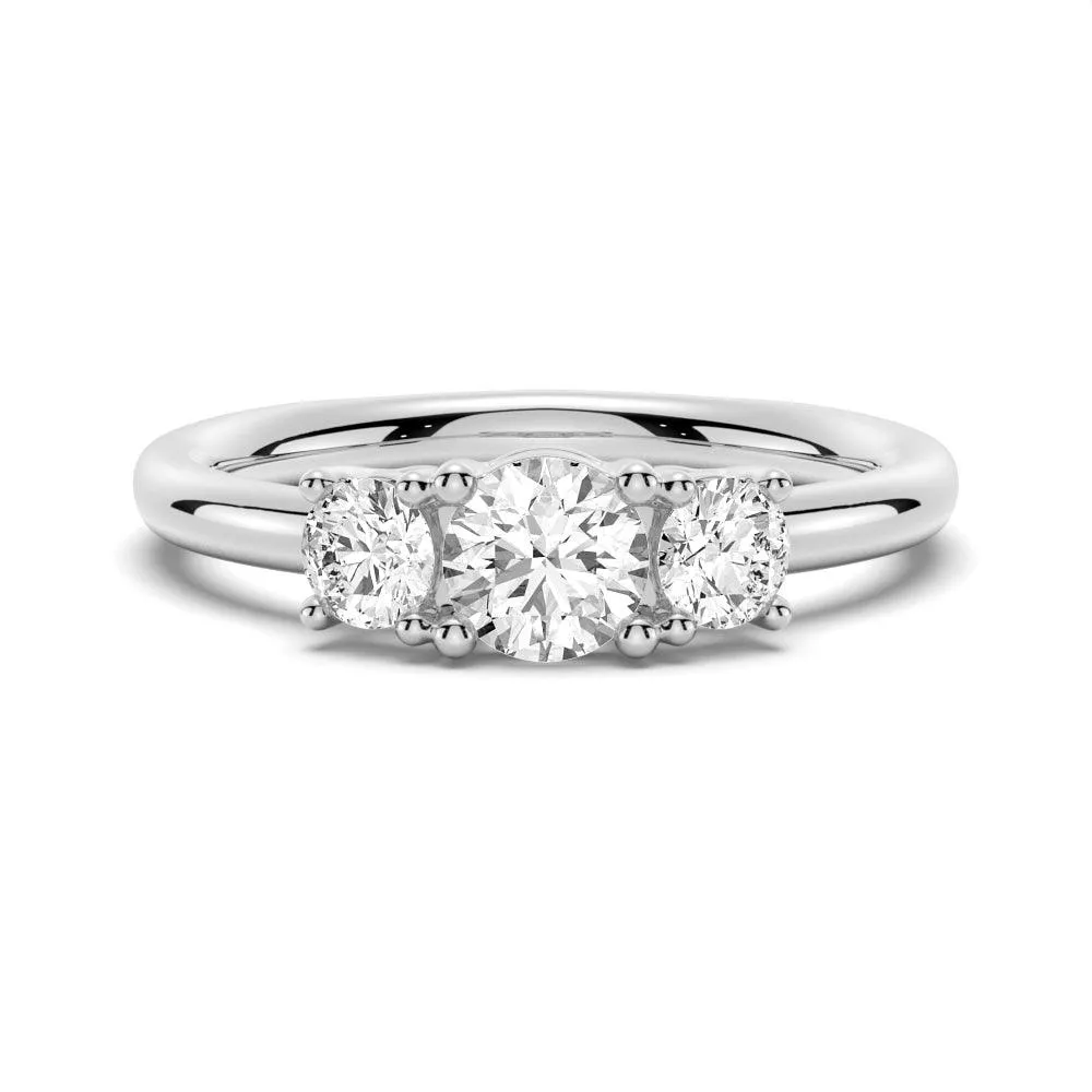 Chic Decoration Secure Craft Round 3 Stone Shared Prong Moissanite Anniversary Band