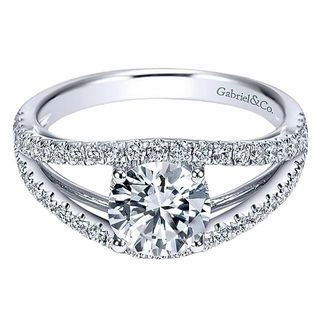 ROUND BRILLIANT CUT DIAMOND RING WITH SPLIT SHANK (1.55cttw) Cool Layer Chic Layer