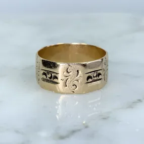 Victorian Etched Gold Wedding Band or Stacking Ring in 10k Rose Gold. Estate Jewelry. 1900s. Size 6. Refined Style