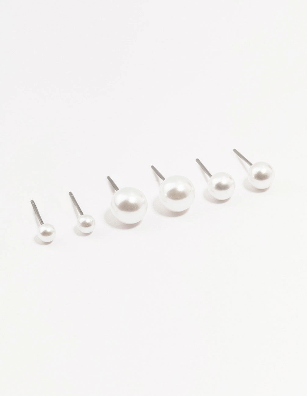 Beaded Multi Size Pearl Stud Earrings 3-Pack Glittering Piece Curved Accessory