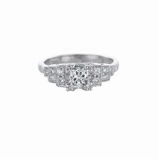 Impeccable Detail 14 Karat White Gold Engraved Antique Engagement Ring (1.26cttw)