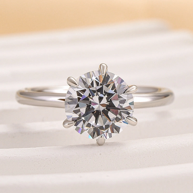 Outdoor Event Louily Classic Round Cut Solitaire Engagement Ring In Sterling Silver