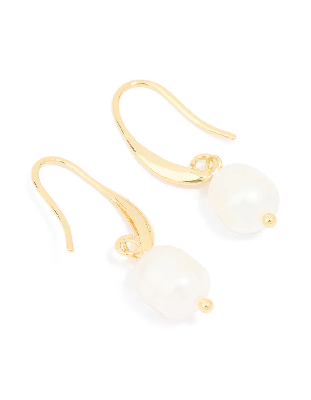Contemporary Finish Gold Plated Freshwater Pearl Medium Hook Earrings