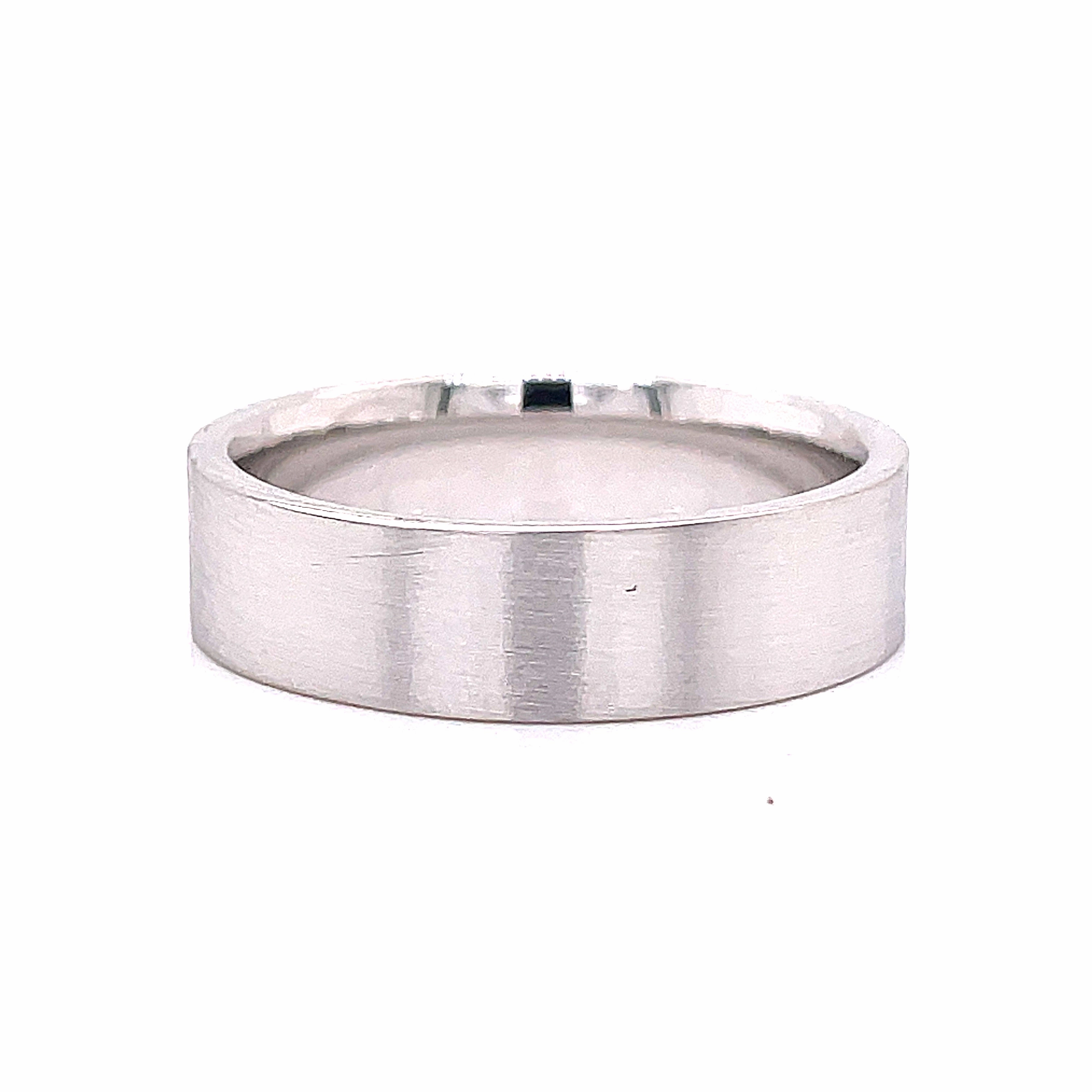 WEDDING BAND Lightweight Feel